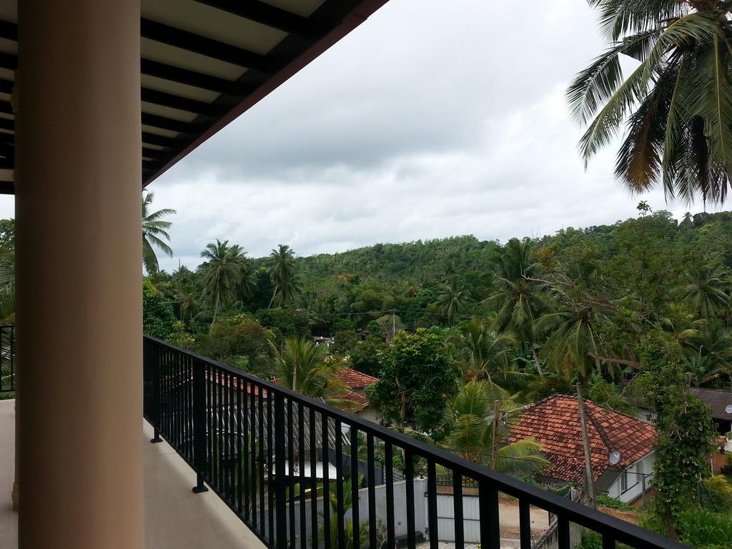 Coral Palm Villa And Apartment Unawatuna Værelse billede